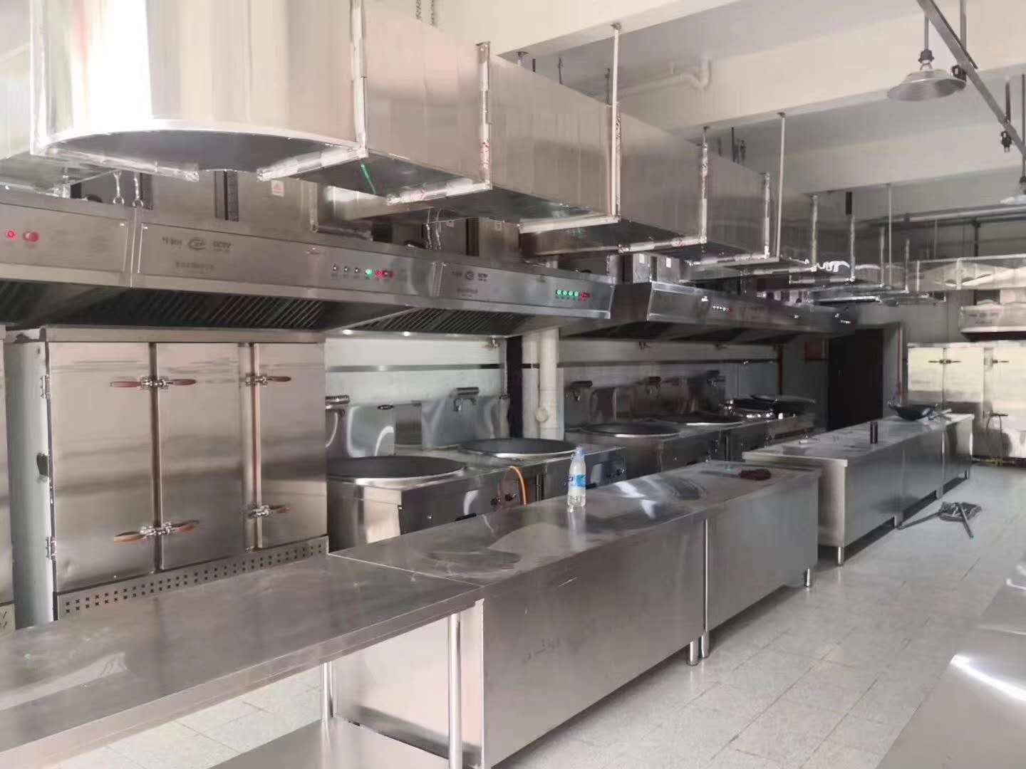餐厅好色先生APP下载安装设备