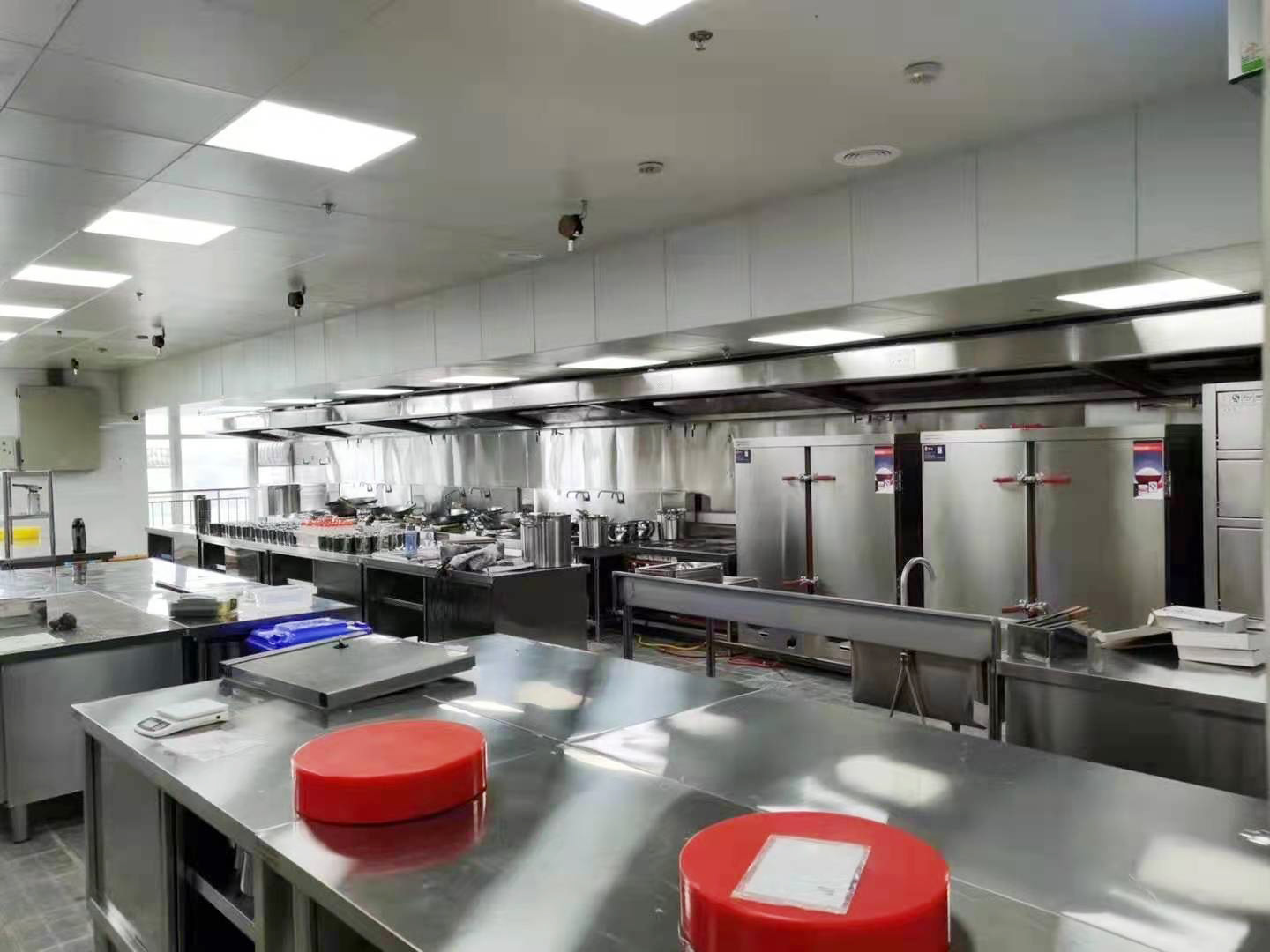食堂好色先生APP下载安装设备