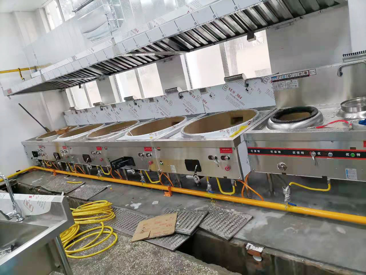 商用好色先生APP下载安装工程安装