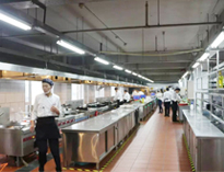 四川大型餐饮好色先生APP下载安装设备生产厂家告诉你如何设计商厨后厨才能提高餐厅流量